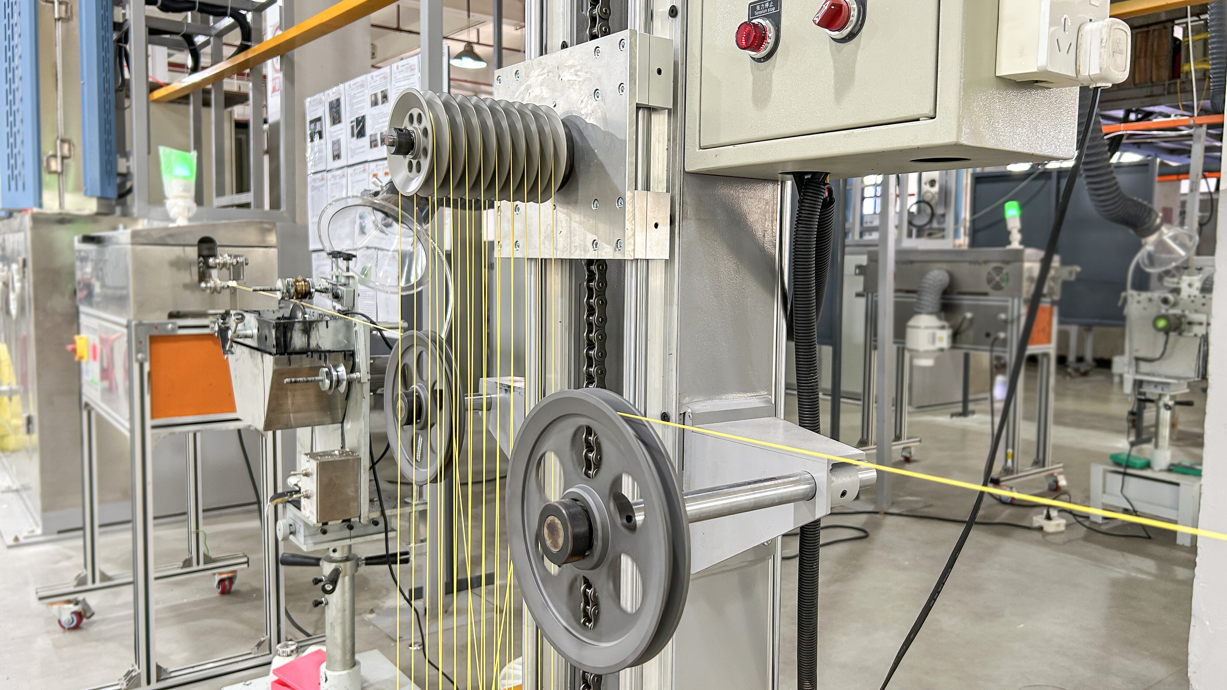 Winding Tension: Vertical Wire Storage Rack for Stable Supply
